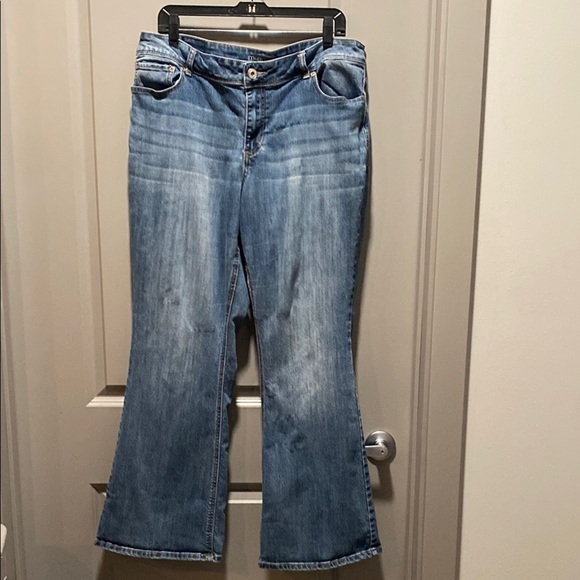 Maurices Denim - Maurices Flare Wide Leg Jeans | Size 18 | Vintage Wash | Curve Fit